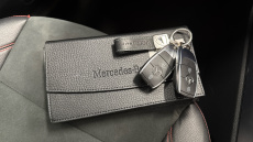 Mercedes-Benz GLB 200 AMG Line Premium 5dr 7G-Tronic Petrol Estate